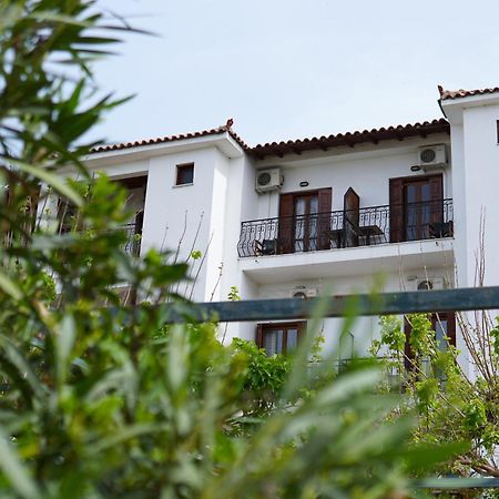 Hotel Defkalion Alli Meria Eksteriør billede